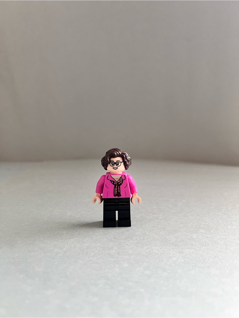 LEGO Ideas The Office Phyllis Lapin Vance Minifigure
